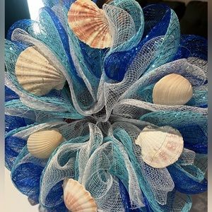 10 inch nautical wreath/candle holder. Will consider offers